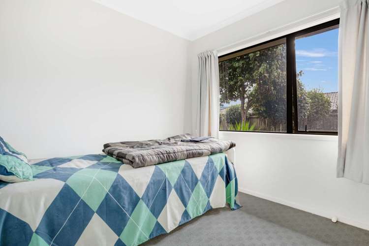 4 Owhatiura Drive Lynmore_15