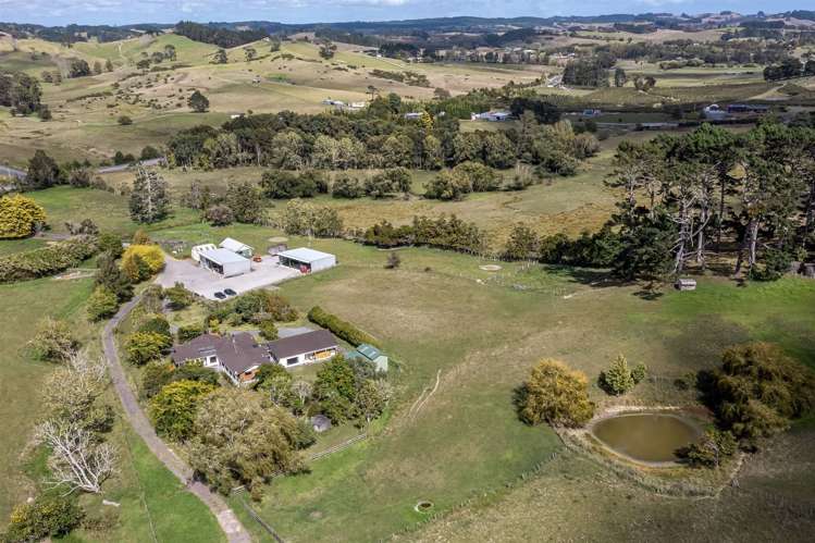 484 Kahikatea Flat Road Waitoki_19