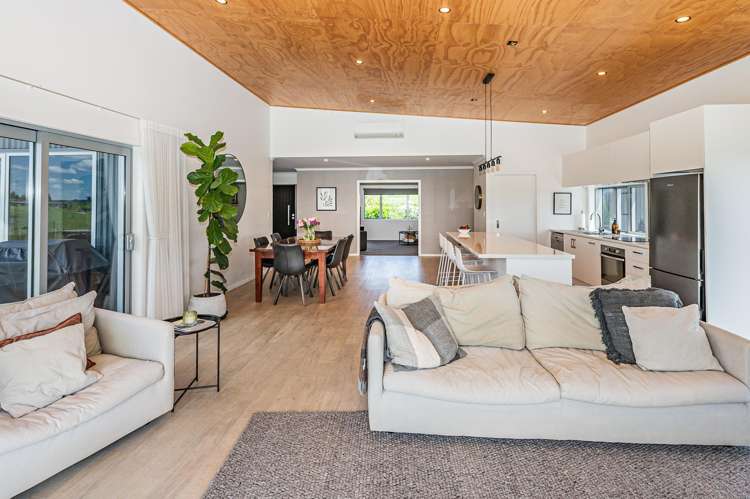 94 Mission Road Westmere_11