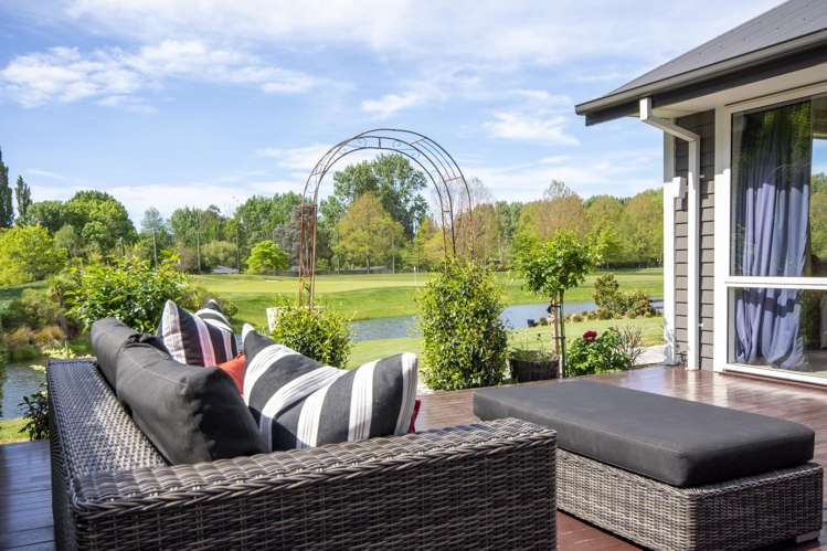 10 Burntwood Lane Pegasus_20