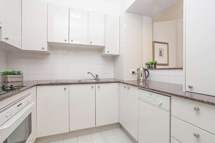 906/8 Albert Street City Centre_10