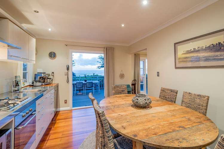 53 The Esplanade Raumati South_6