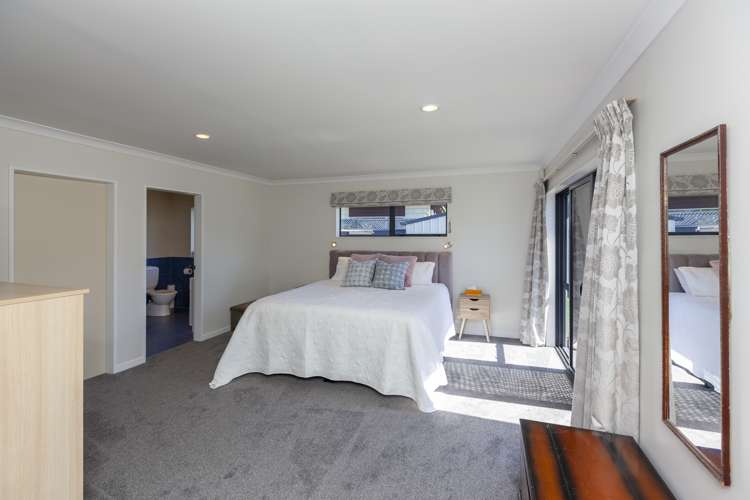 5 Matuku Place Paraparaumu Beach_15