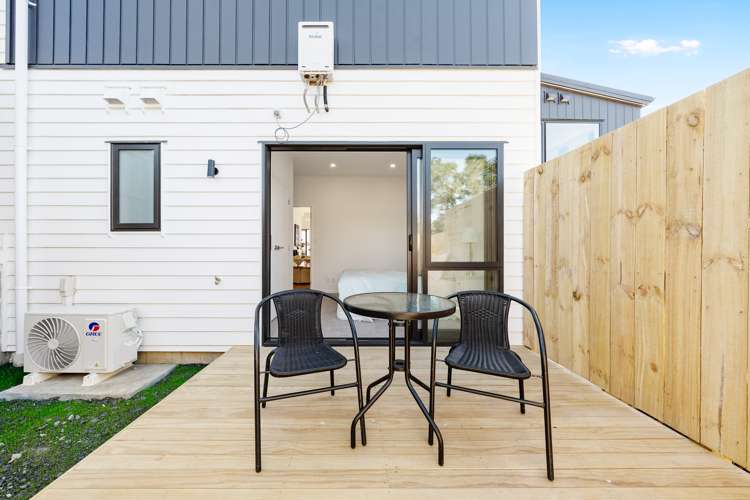 8d Tahinga Street Northcote_11