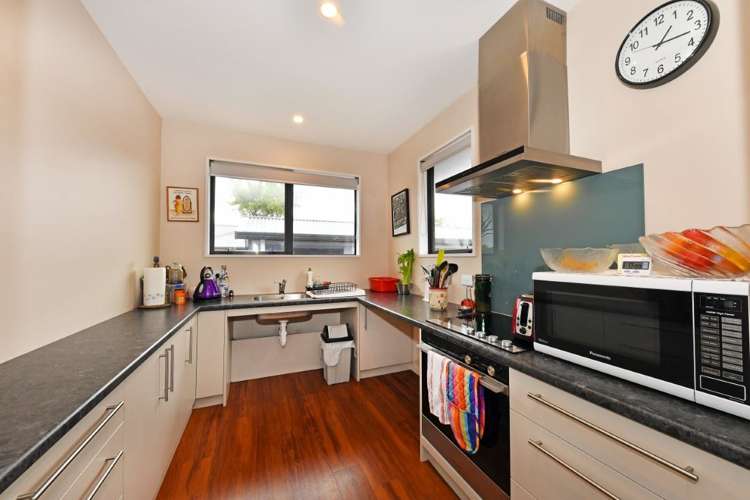 2/36 Reginald Street Burwood_13