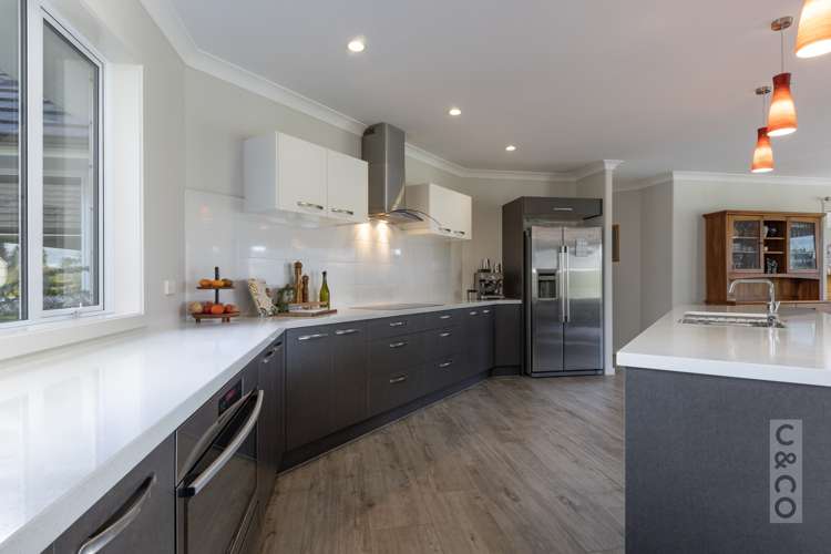 1242 State Highway 16 Waimauku_18