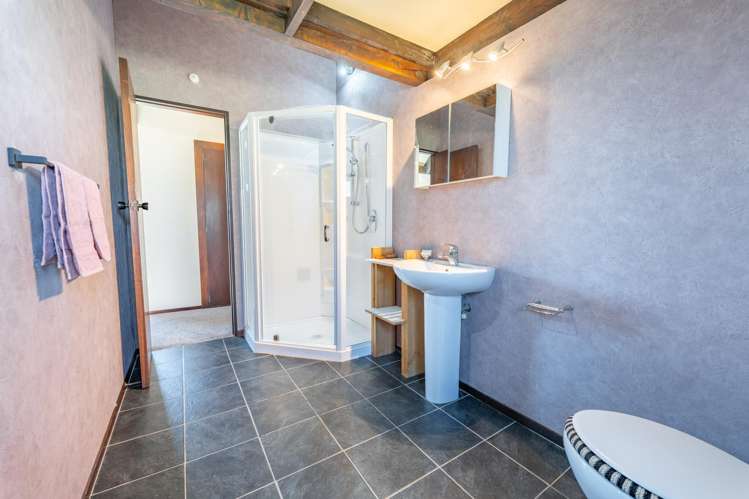26 Huxley Street Gleniti_14