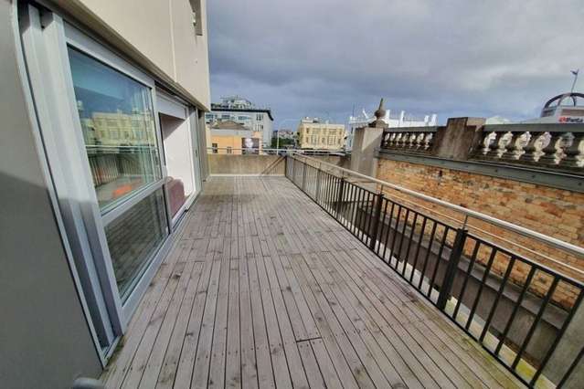 Large 2 bedroom apartment with massive balcony