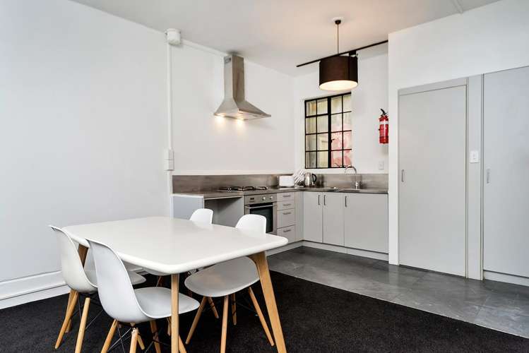 LES/183 Karangahape Road Auckland Central_4