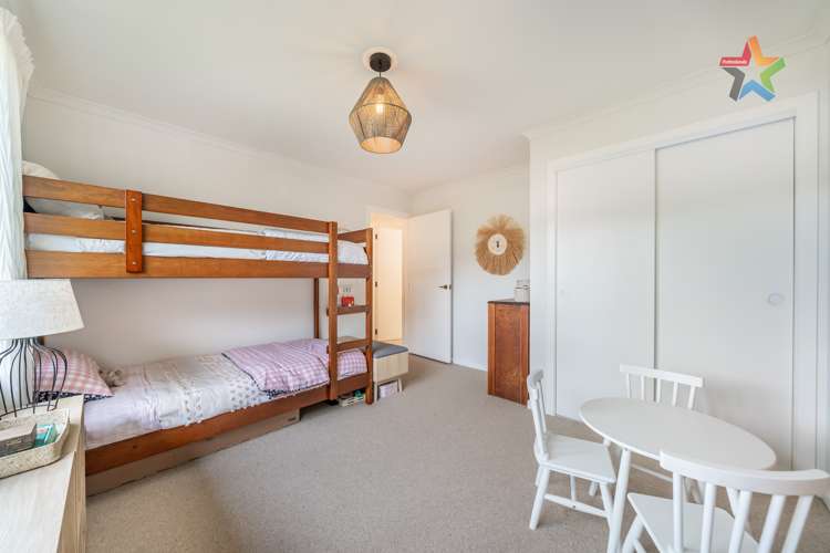 9 Field Street Silverstream_13