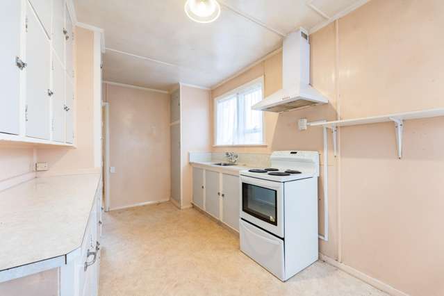 9 Andrew Street Marchwiel_4