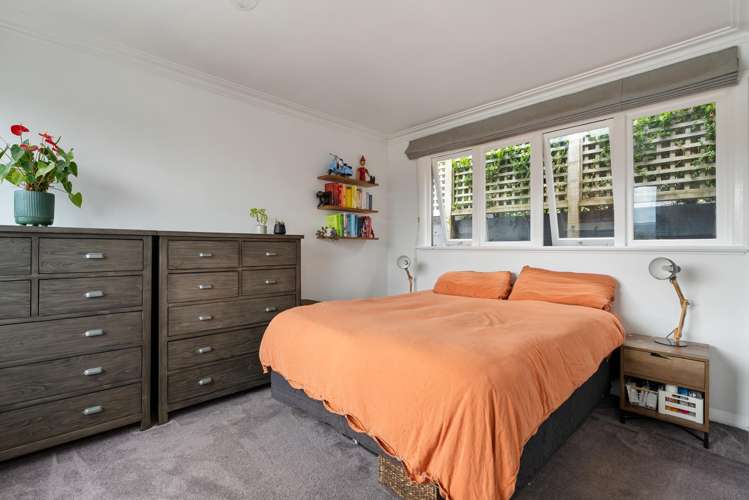 11 Cavendish Square Strathmore Park_9