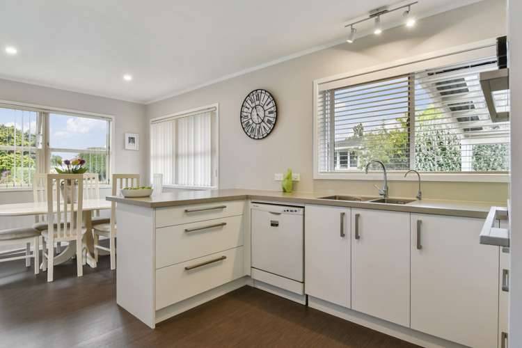 35 Fairview Avenue Opaheke_6