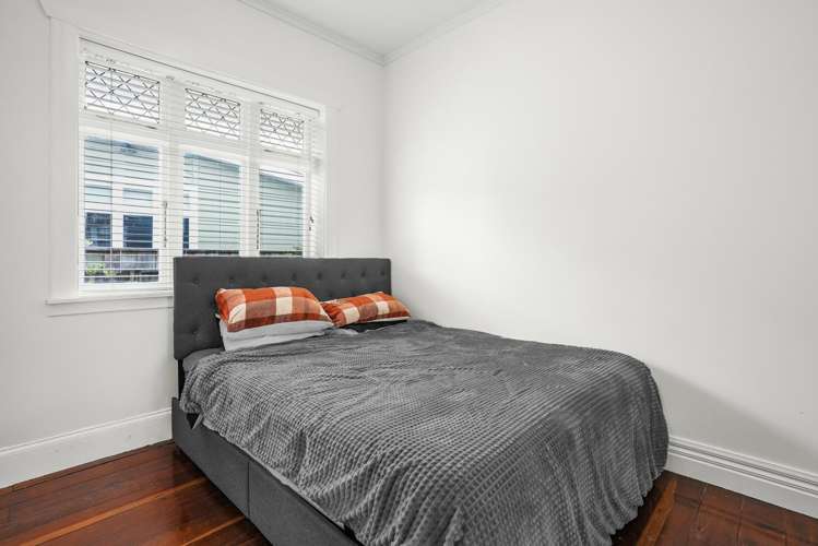 5 Udy Street Petone_8