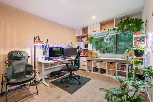 11 Kaimai Avenue Massey_1