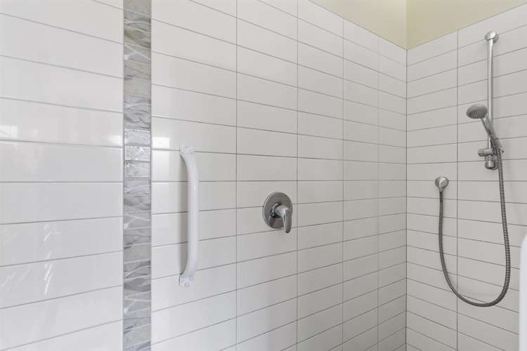 8 Donelle Place Te Puke_15