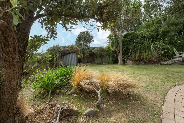 14 Whanake Street Titahi Bay_41