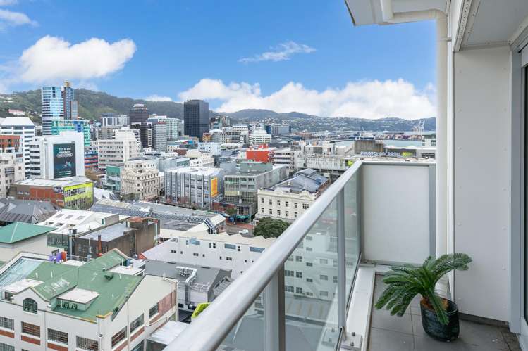1422/74 Taranaki Street_3