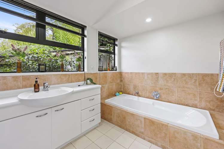 16 Oakpark Place West Harbour_22