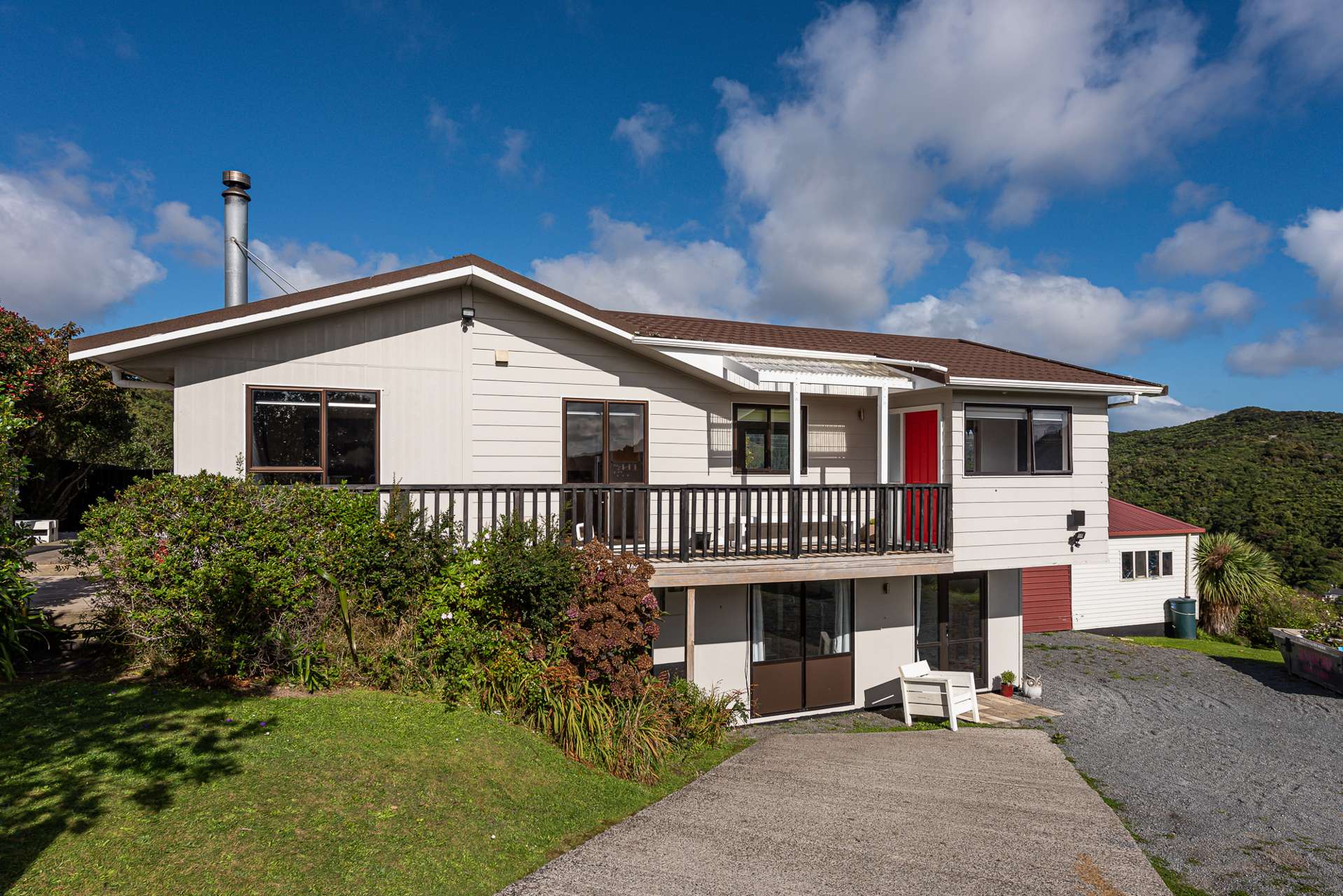 54 Woodhouse Avenue Karori_0