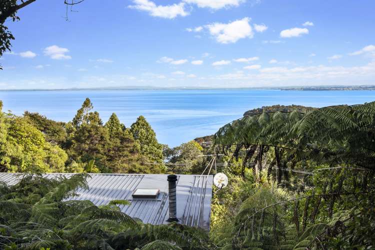 94 Takahe Road Titirangi_12
