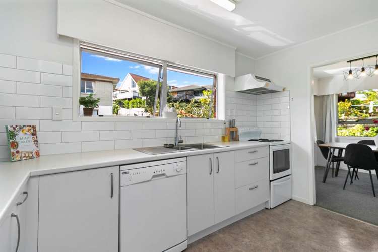 24a Stranolar Drive Mount Roskill_5