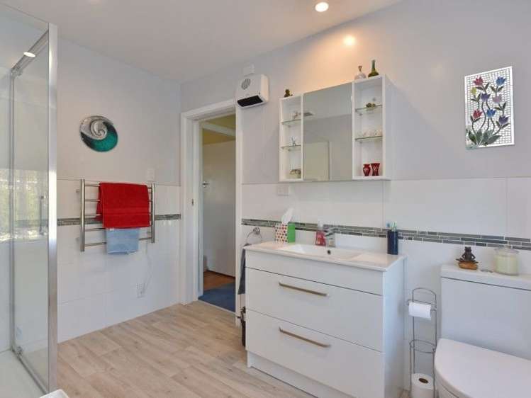 117 Darnley Road Amberley_12