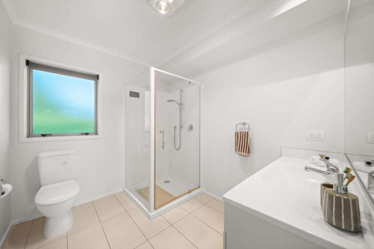 478 High Street South Carterton_12
