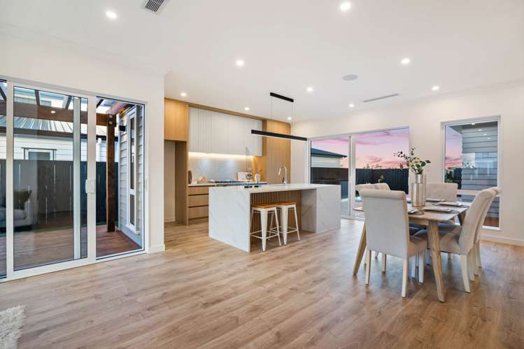 97 Parish Drive Milldale_12