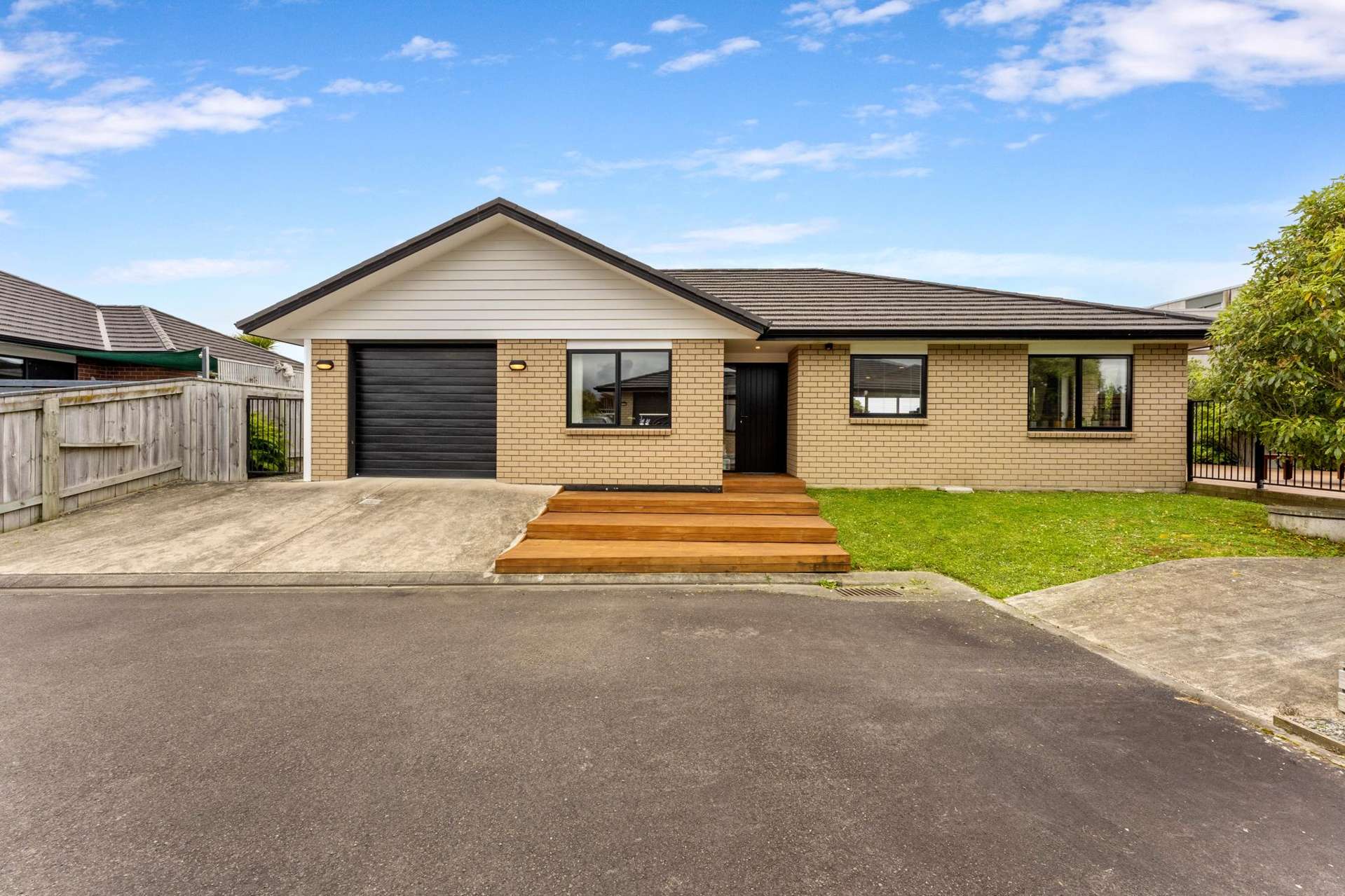 11 Phoenix Court Otaki_0