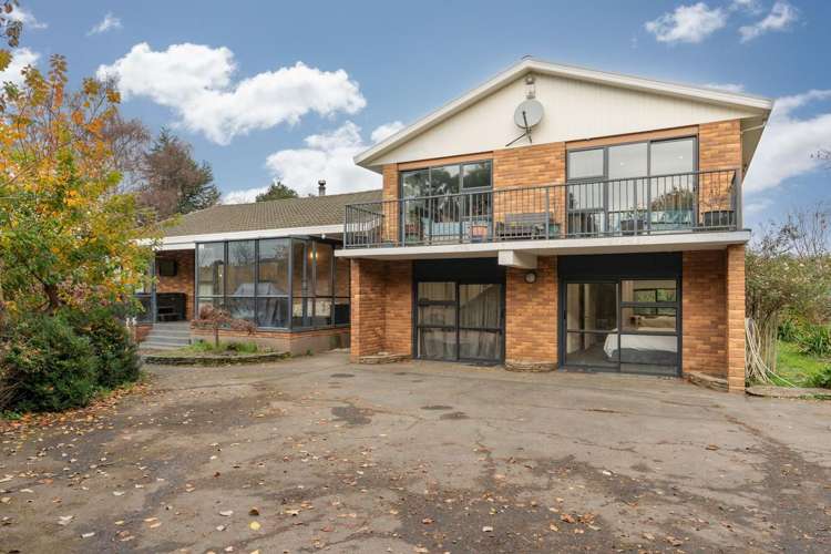 22 Dukes Road North_1