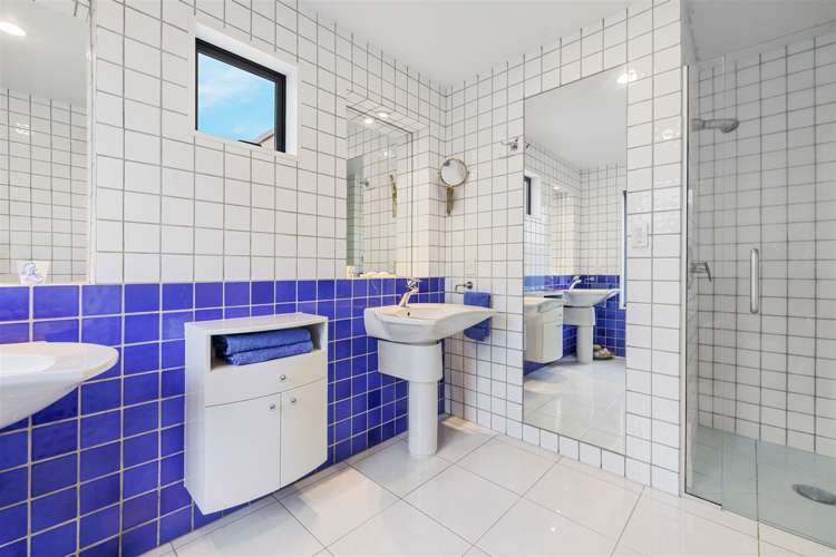 6 Inverness Lane Redcliffs_15