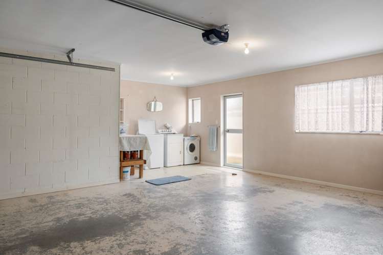 1 Azalea Dell Mount Maunganui_15