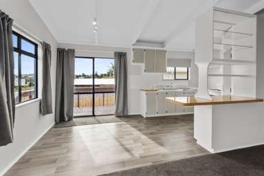 8A Raumati Crescent_3