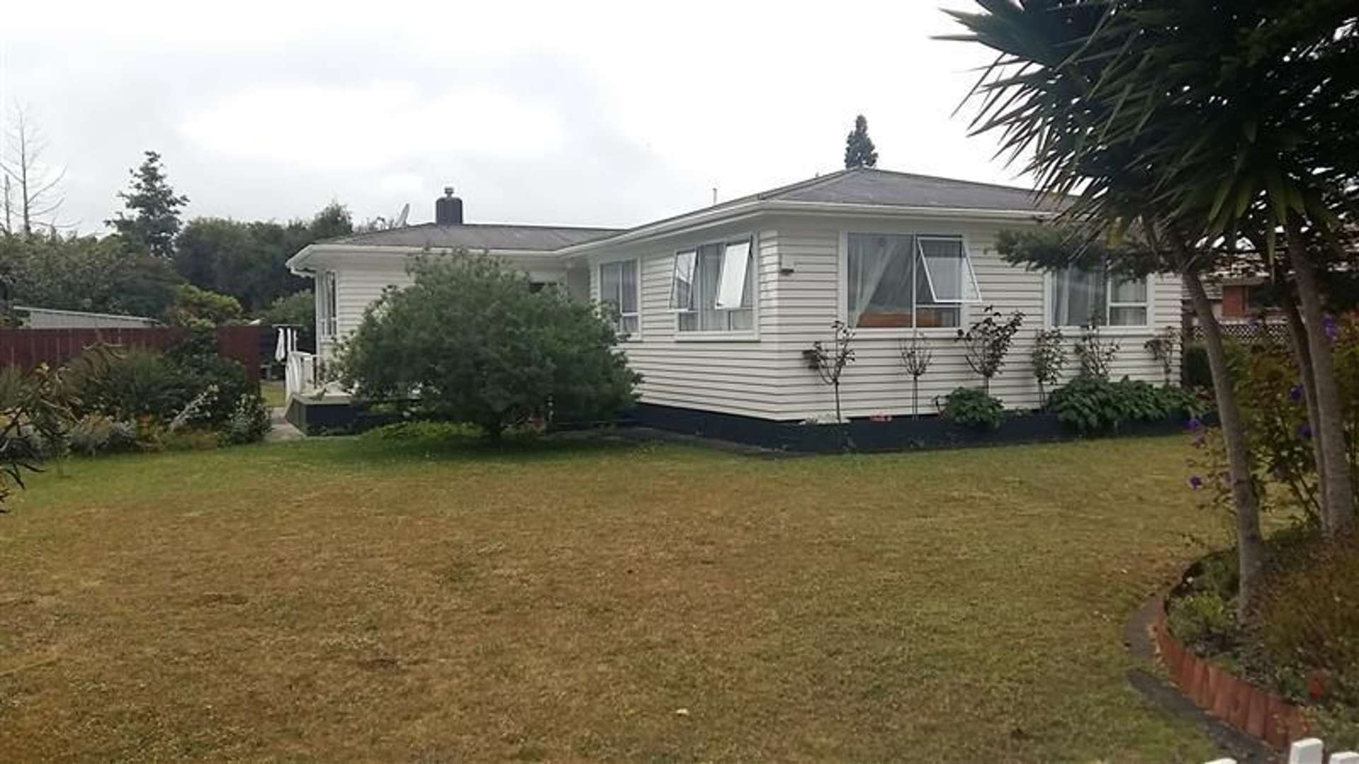37 Shirley Avenue Papakura_0