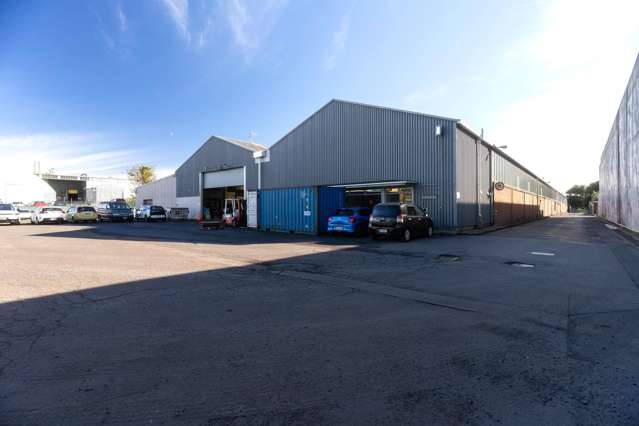 Sole Agency: 2,500sqm with Sharp Rentals