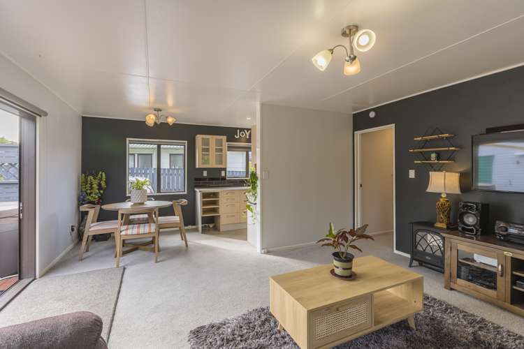 19 Spackman Crescent Paraparaumu_6