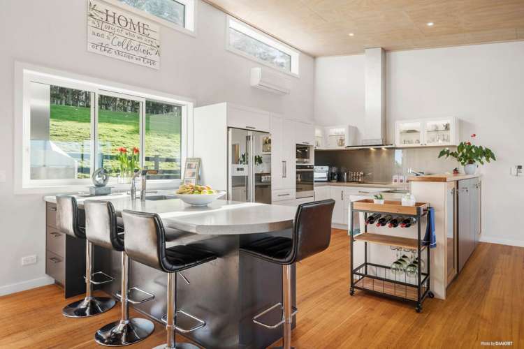 186 Gervin Road Wainui_10