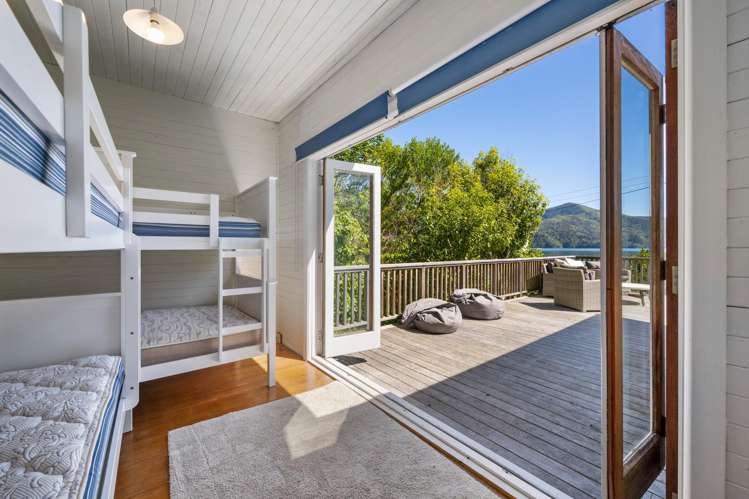 2787 Queen Charlotte Drive Queen Charlotte Sound_13