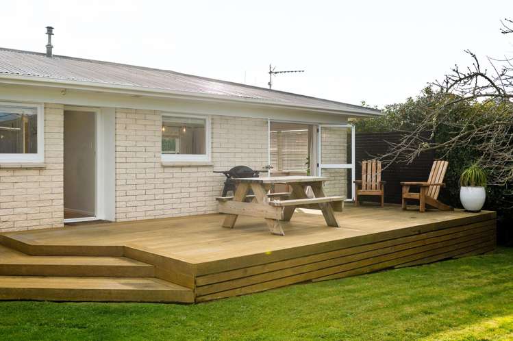 3 Russleigh Drive Dinsdale_19