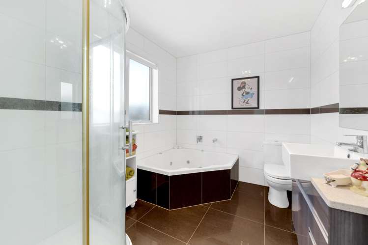 50 Helianthus Avenue Flat Bush_20