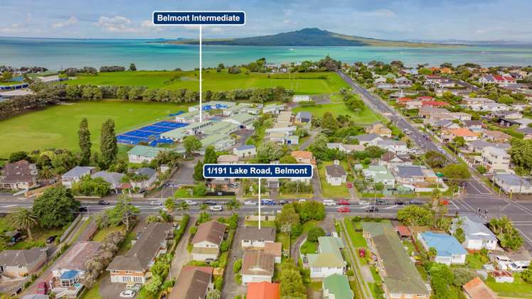 1/191 Lake Road Belmont_3