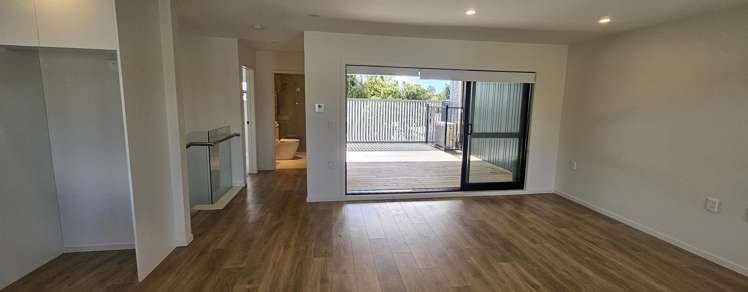 70A Portage Road New Lynn_22