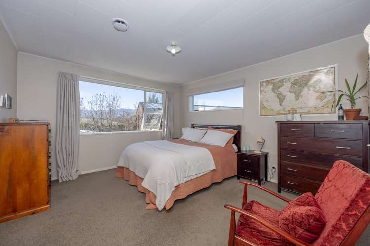 9 Frye Crescent Albert Town_10