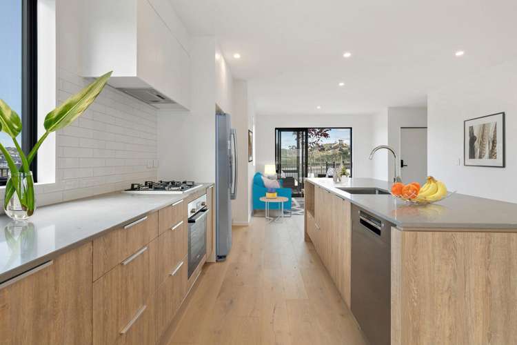 46 Koura Road Flat Bush_3