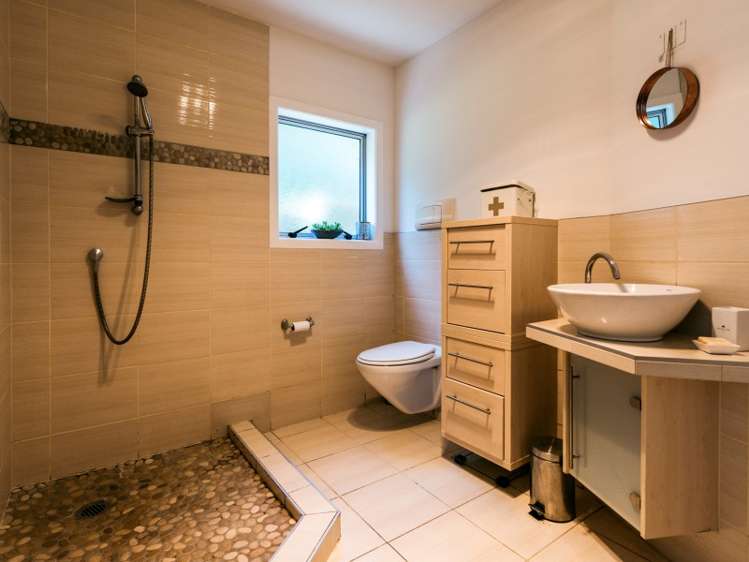 19 Jellicoe Parade Surfdale_4