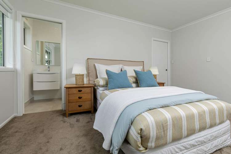 281 East Coast Road Mairangi Bay_27