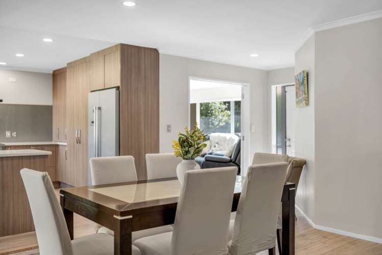 35 Stewart Gibson Place Manurewa_13