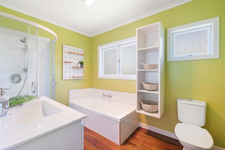 124 Whangaparaoa Road Red Beach_8