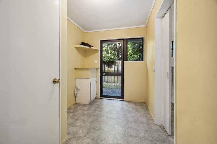 2/11 Kereru Street Two Mile Bay_20